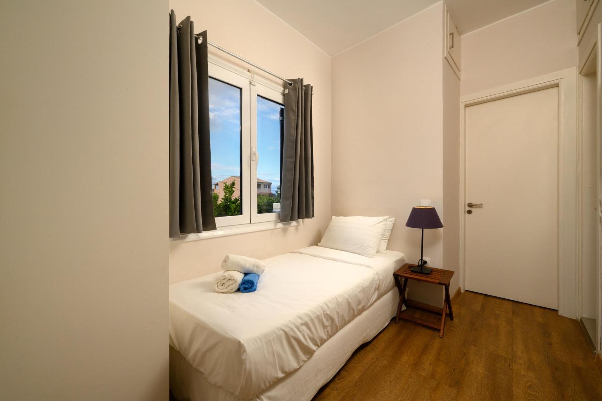 Orange Grove Suites เวนิทเซส ภายนอก รูปภาพ